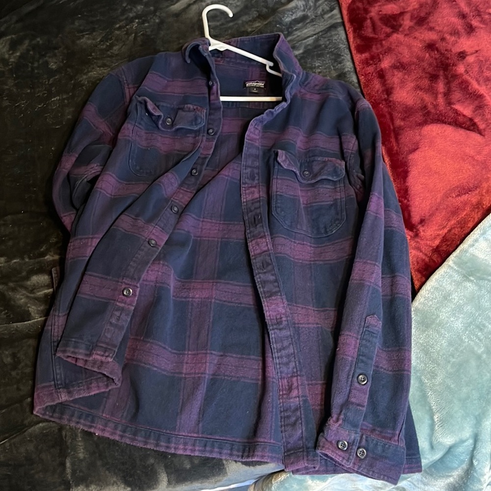 Patagonia organic cotton long sleeve flannel shirt